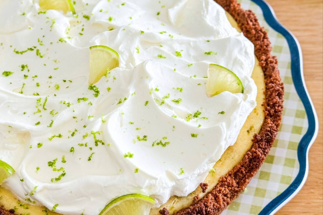 <i class='fas fa-star' aria-hidden='true'></i> Key lime pie