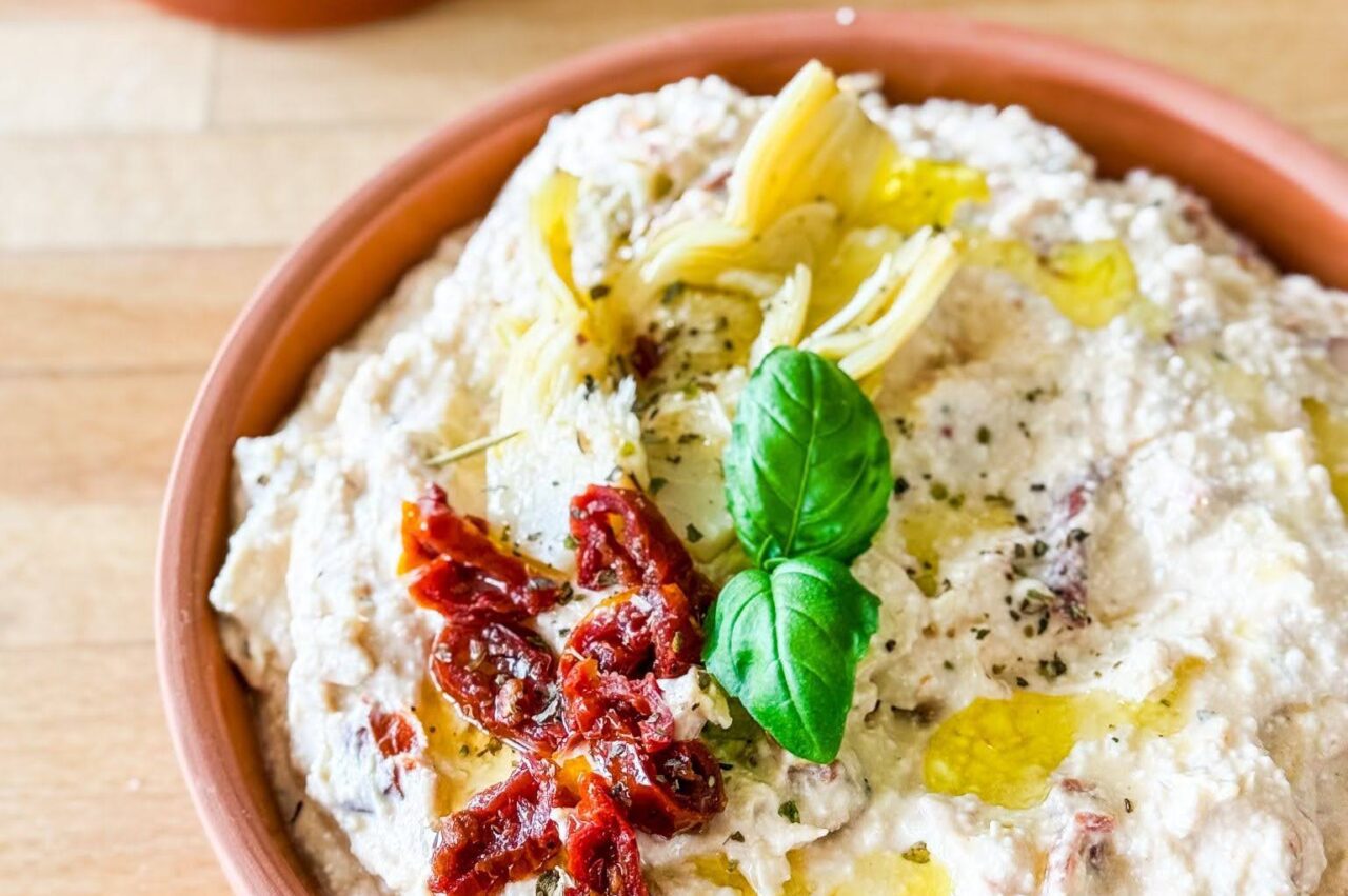 <i class='fas fa-star' aria-hidden='true'></i> Tartinade ricotta-artichauts marinés